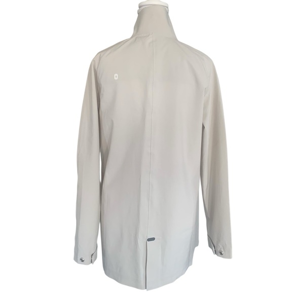 FIGS Coro Raincoat XS Beige Waterproof Medical Jacket Nurse Scrub Jacket Stretch - Picture 3 of 14